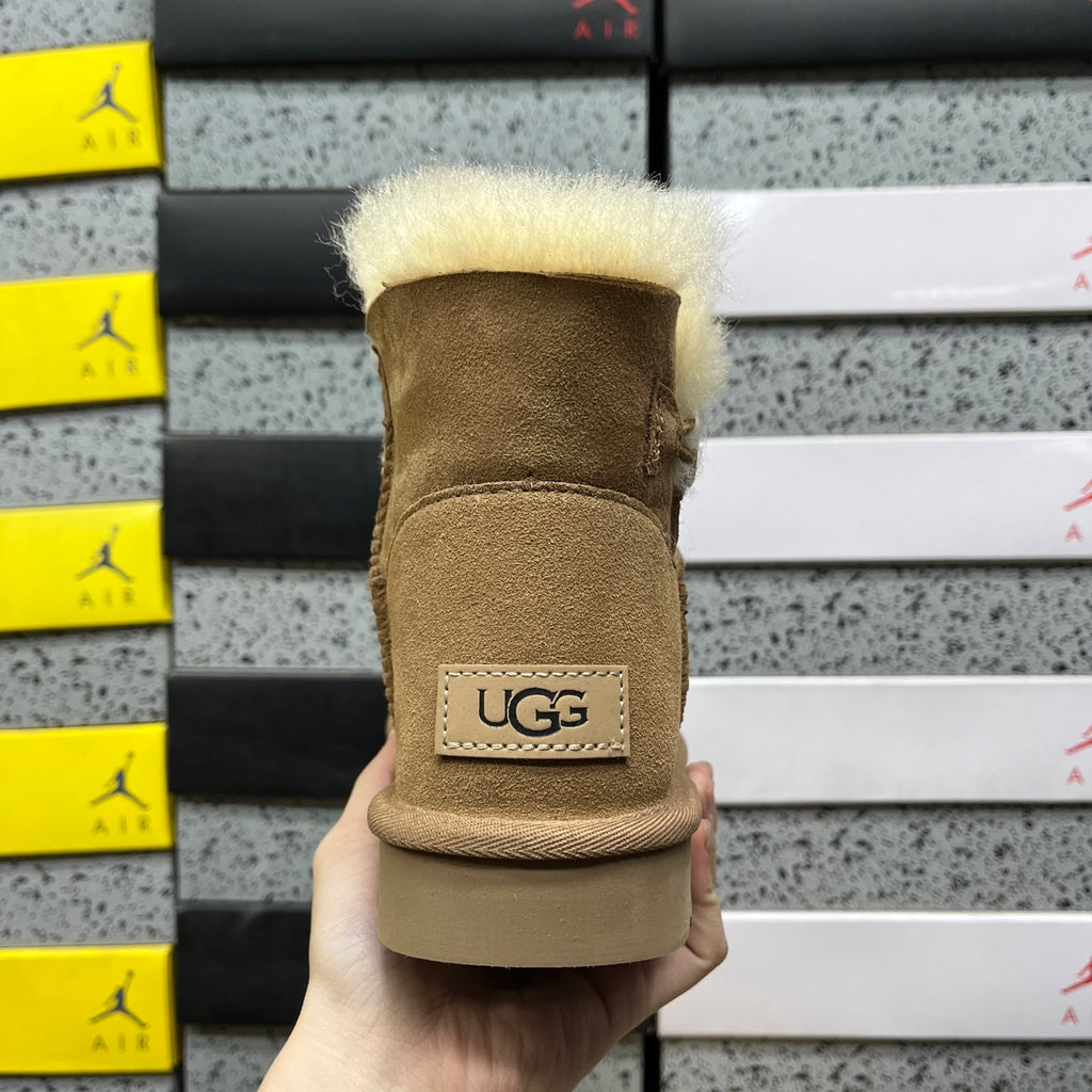 UGG Snow Boots 1016422 – Chestnut | Sizes 35–40