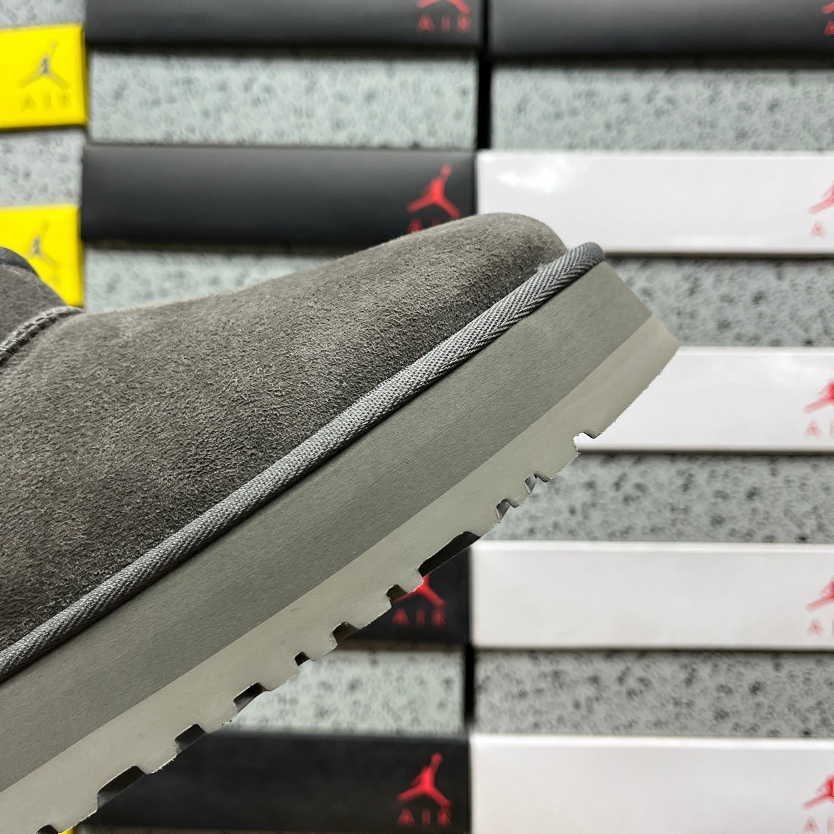 UGG Snow Boots 1135093 – Gray | 3cm Heel | Sizes 35–40