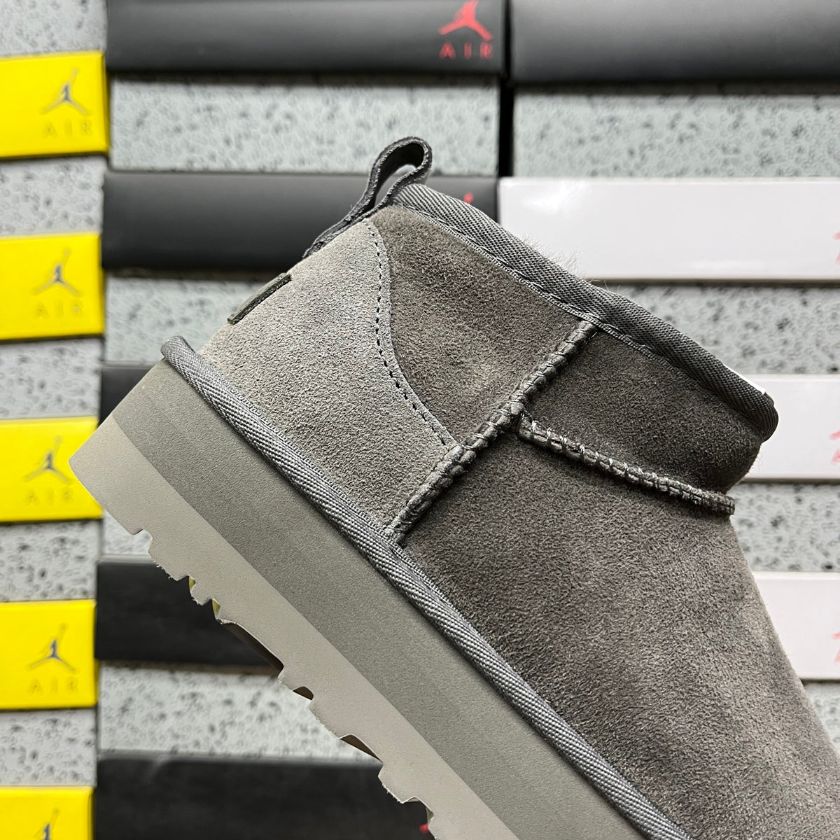 UGG Snow Boots 1135093 – Gray | 3cm Heel | Sizes 35–40