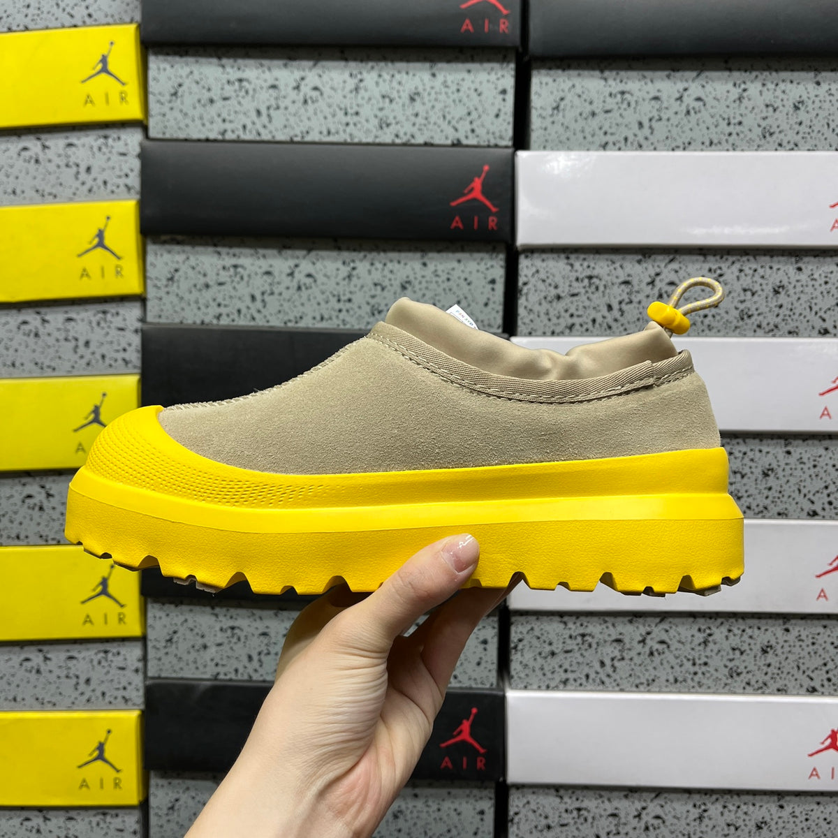 UGG Snow Boots 1144096 – Yellow | Sizes 35–45