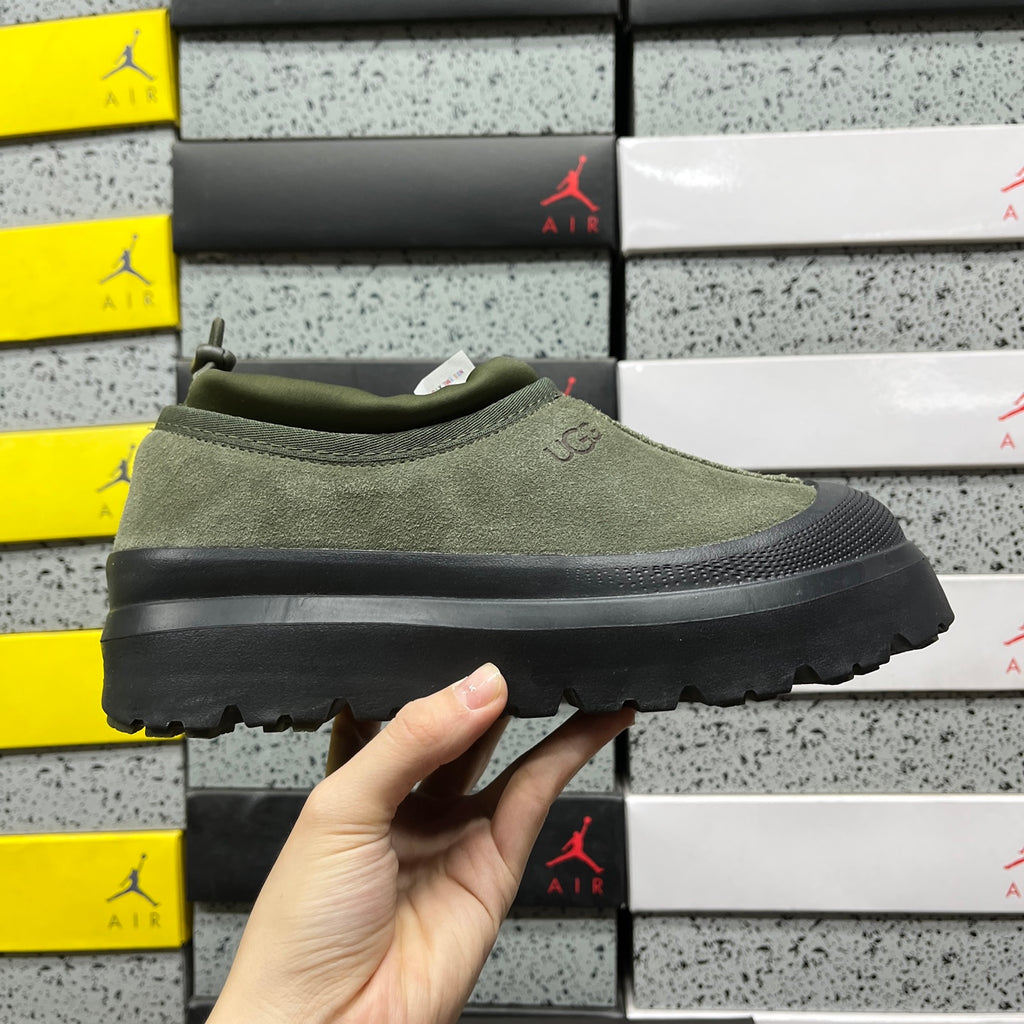 UGG Snow Boots 1144096 – Green & Black Sole | Sizes 35–45