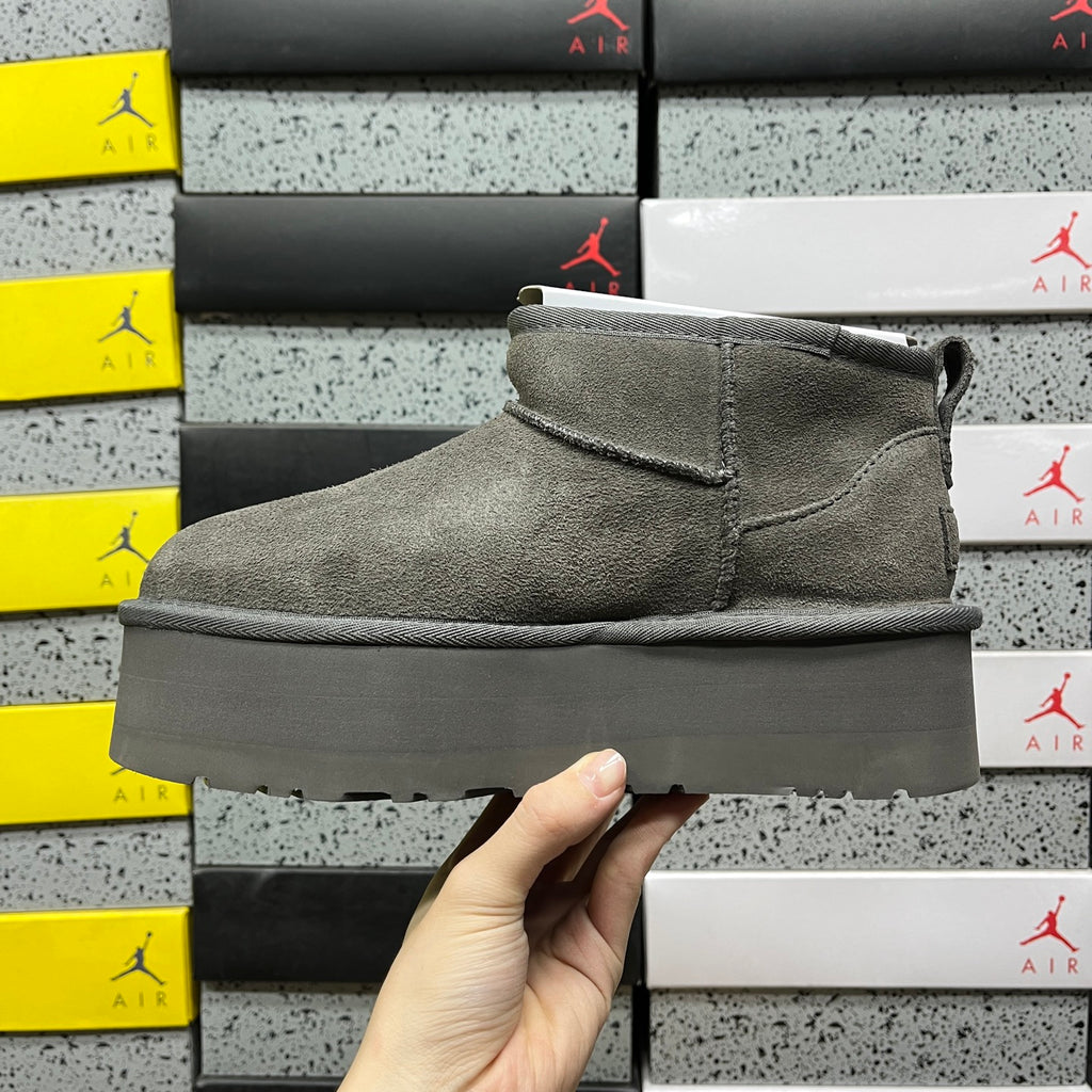 UGG Snow Boots 1135092 – Gray | 5cm Heel | Sizes 35–40