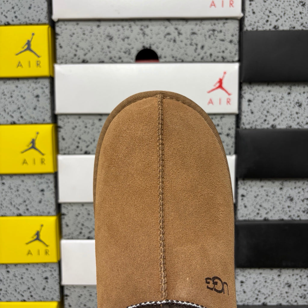 UGG Tazz Platform Slipper 5955 – Chestnut Folk Art | Sizes 35–44