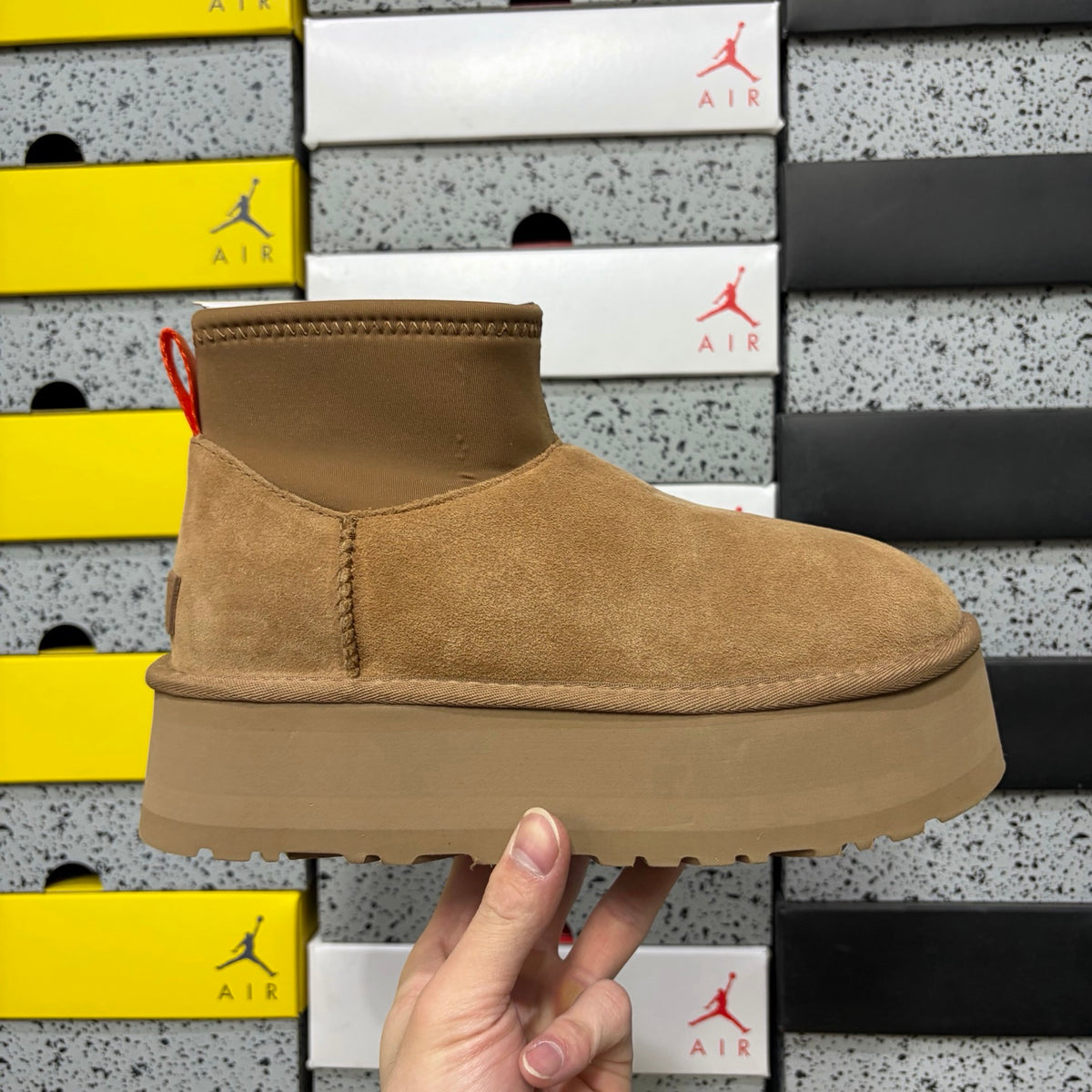 UGG Dipper Boot 817 – Brown | Sizes 35–40