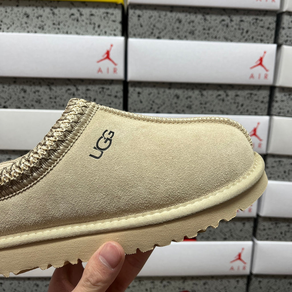 UGG Tazz Platform Slipper 5955 – Mustard Yellow | Sizes 35–44