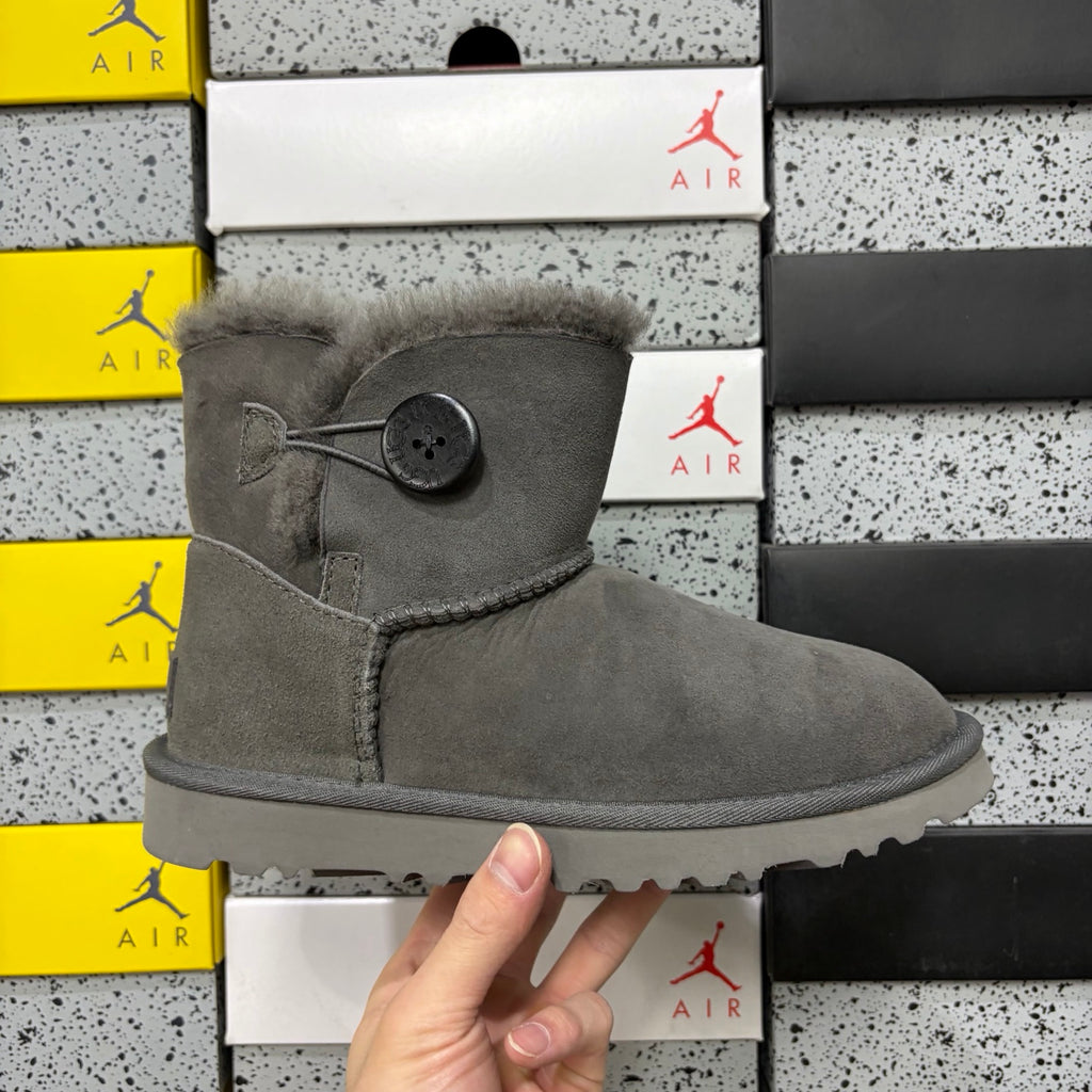 UGG Mid-Calf Snow Boots 6422 – Gray | Wood Button | Sizes 35–40
