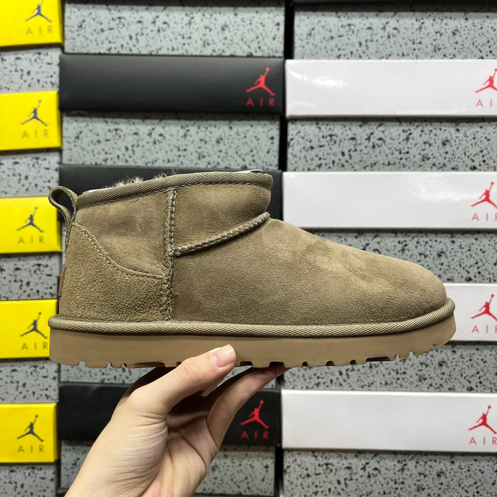 UGG Snow Boots 1116109 – Antelope | Sizes 35–40