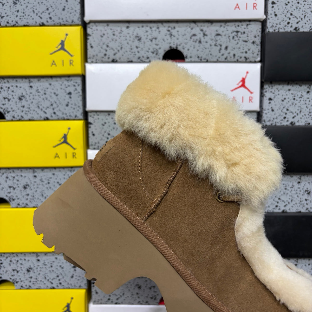 UGG Esmi Sneaker Boot W1171532 – Chestnut | Sizes 35–40