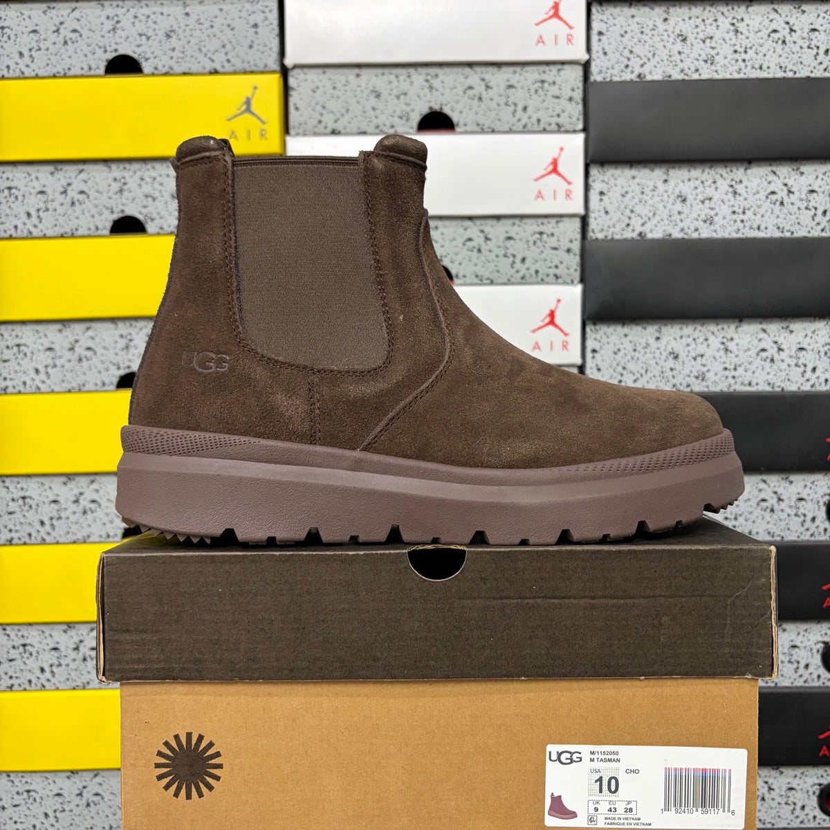 UGG Burleigh Chelsea Boot 2050 – Chocolate | Sizes 39–44