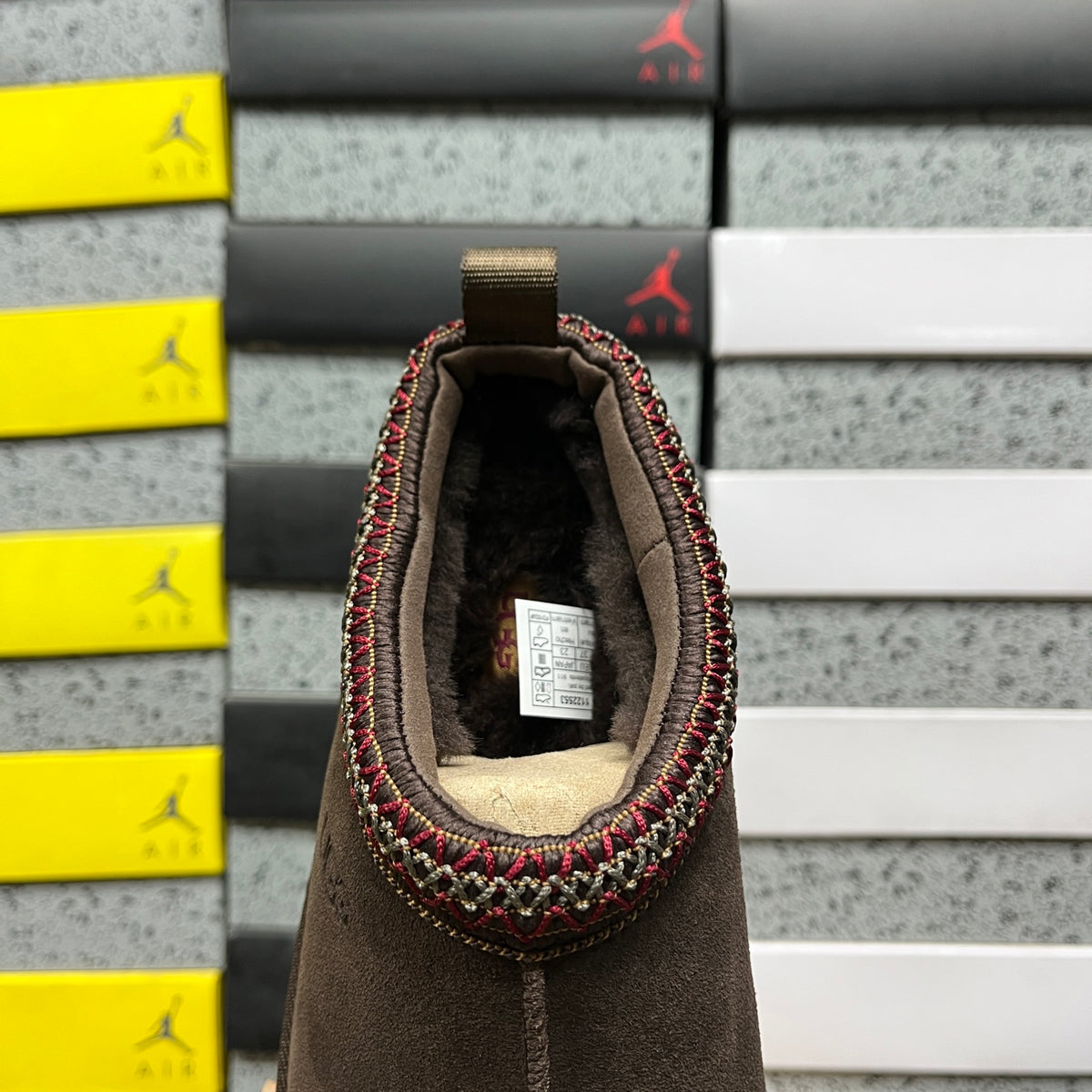 UGG Snow Boots 1122553 – Cocoa Brown | Sizes 35–40