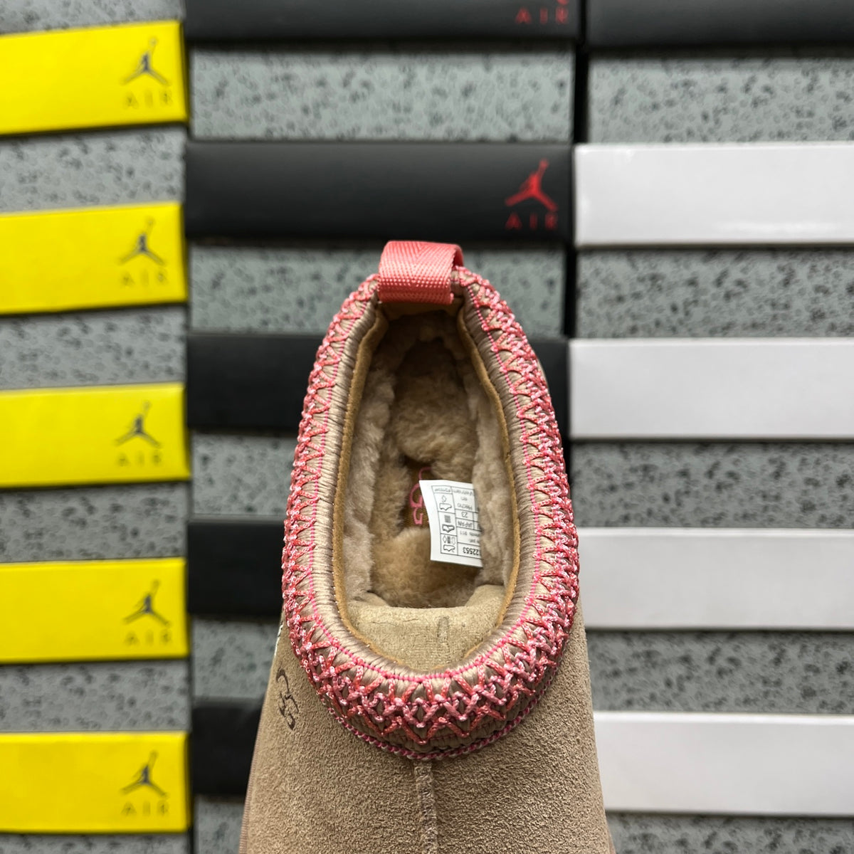 UGG Snow Boots 1122553 – Pink | Sizes 35–40