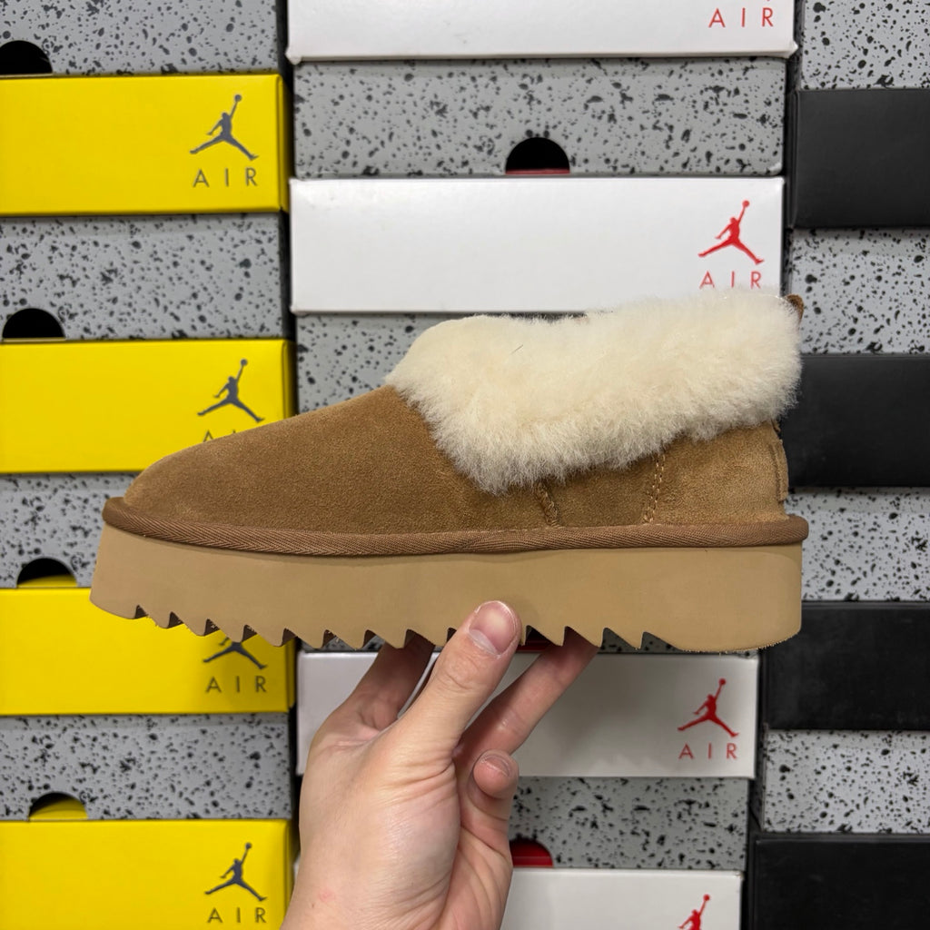 UGG Daxi Platform Snow Boot W1166733 – Chestnut | Sizes 35–40