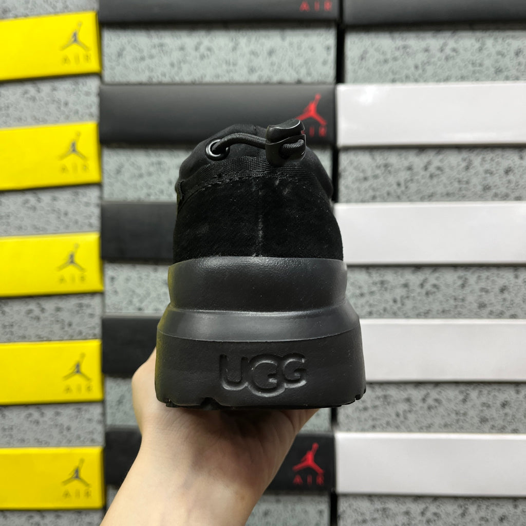 UGG Snow Boots 1144096 – Black | Sizes 35–45