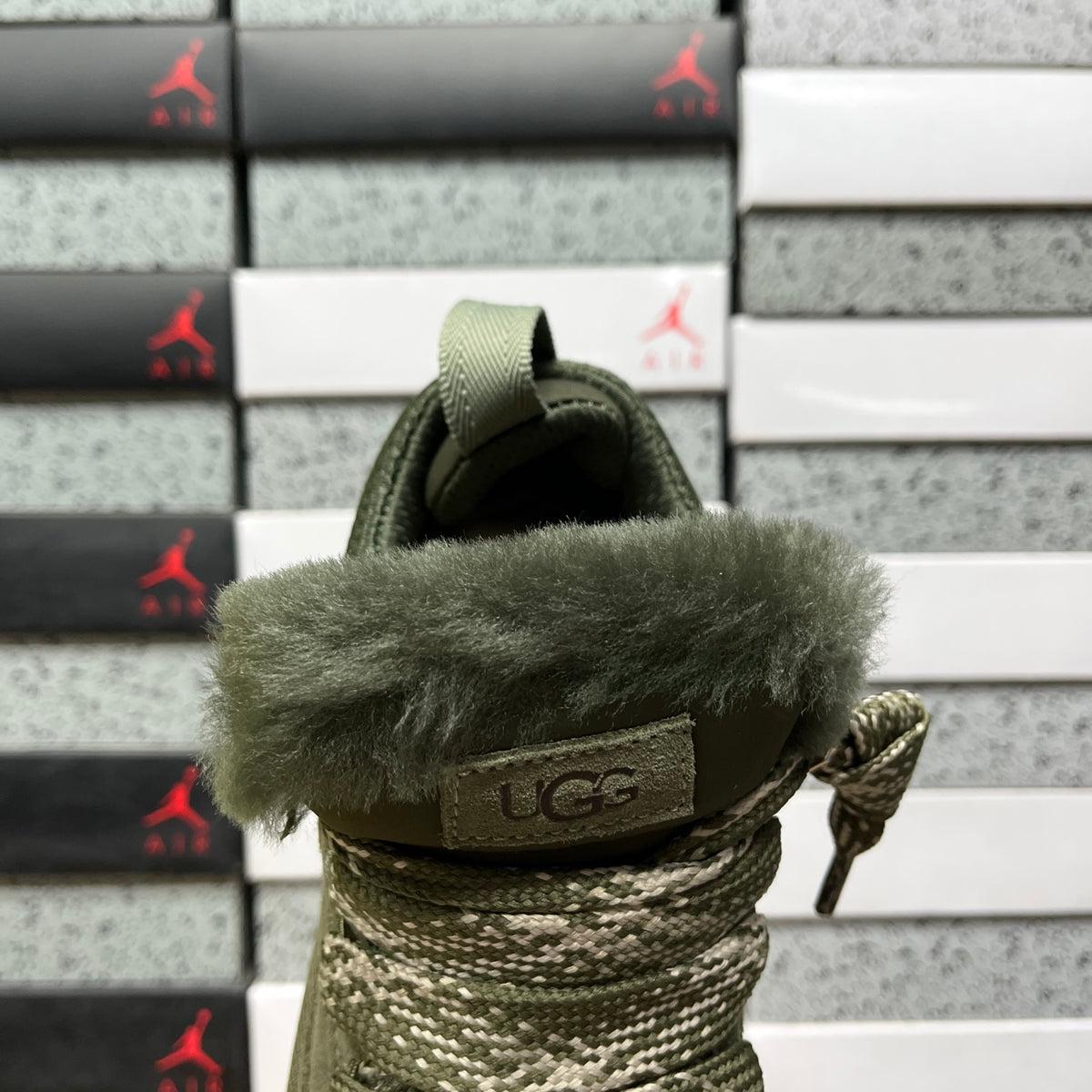 UGG Snow Boots 1144032 – Moss Green | Sizes 35–44
