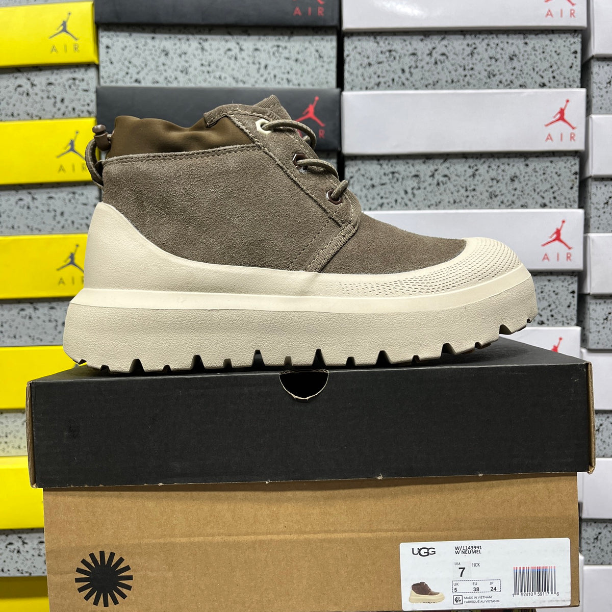 UGG Snow Boots 113991 – Mustard & Walnut White | Sizes 35–45
