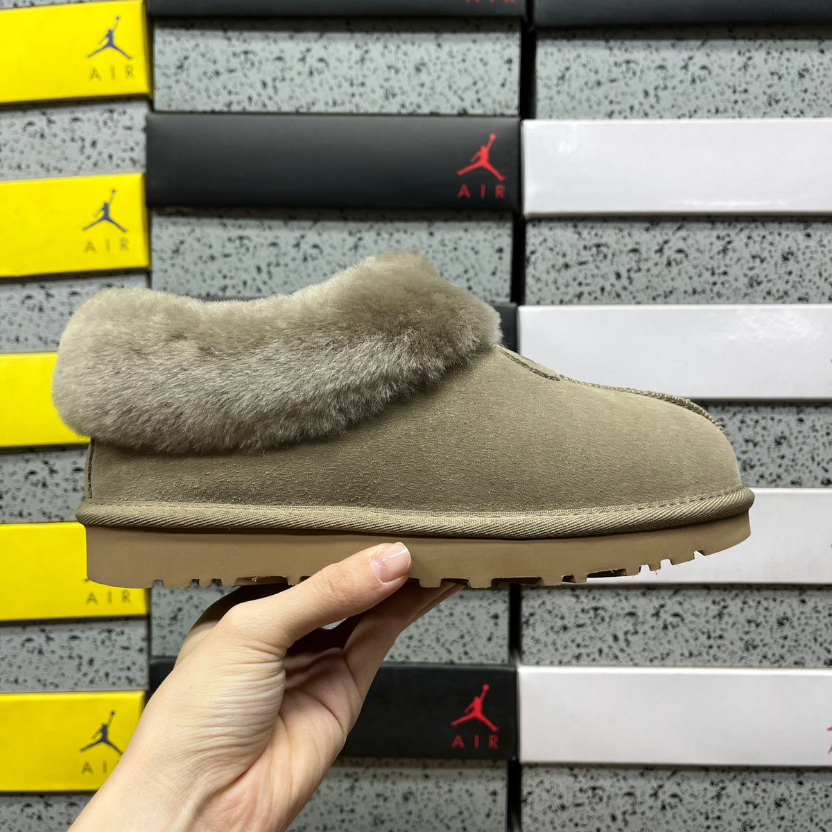 UGG Snow Boots 1134810 – Antelope | Slim Style | Sizes 35–40