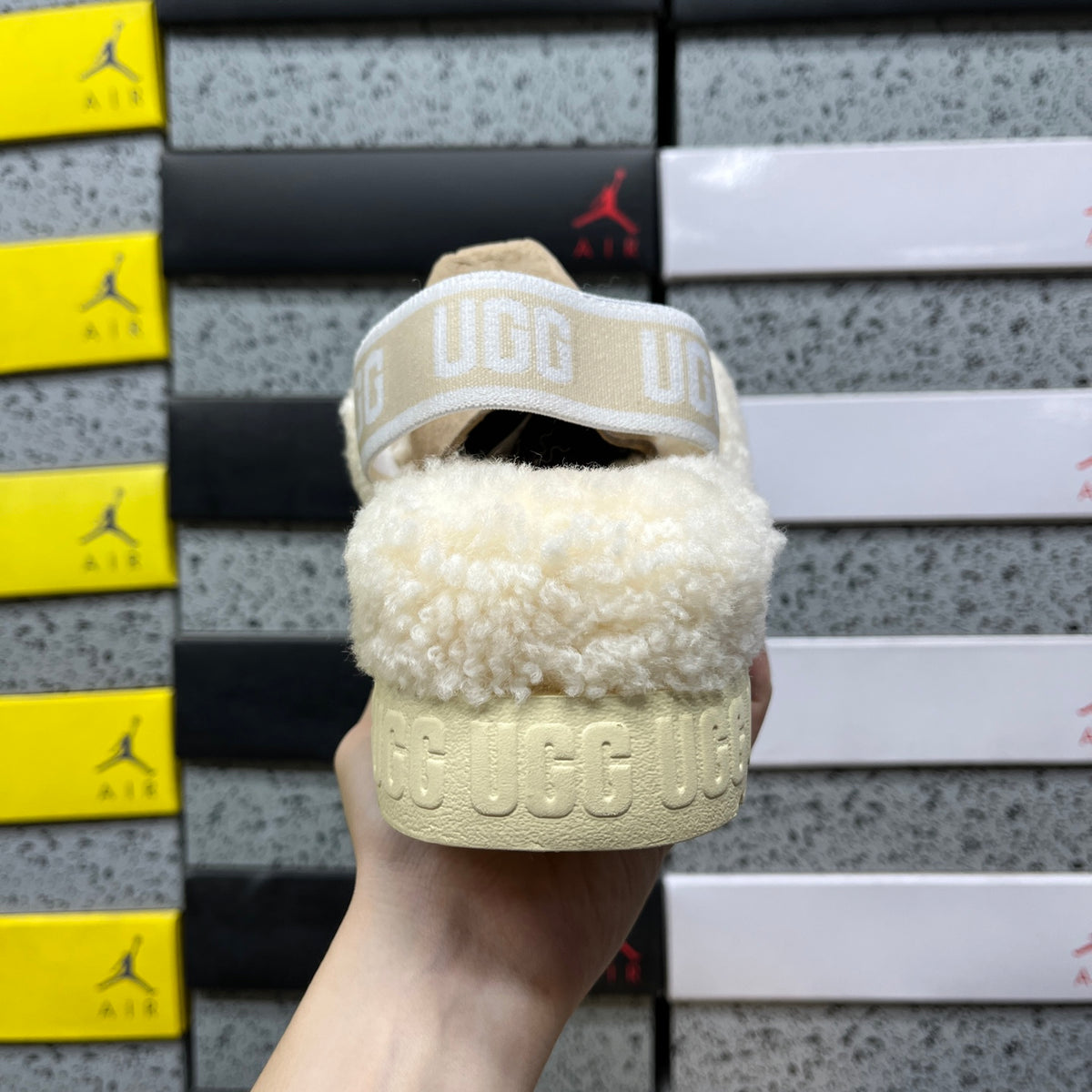 UGG Snow Boots 1191135 – Beige | Sizes 35–40