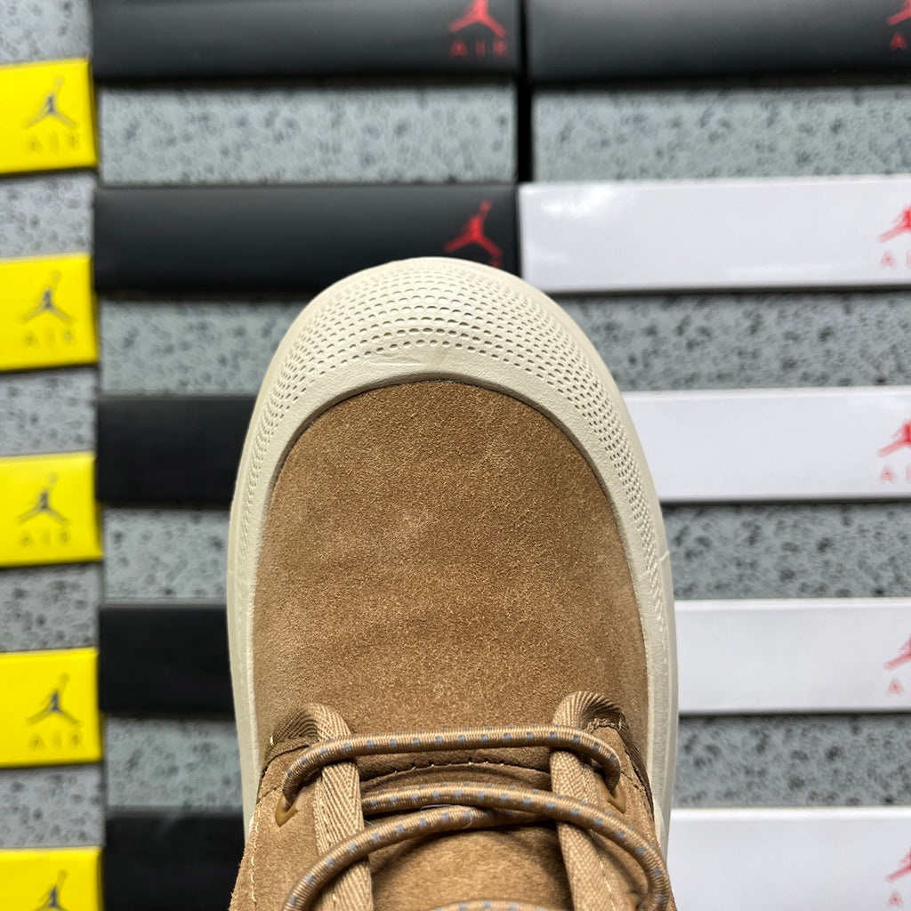 UGG Snow Boots 1113991 – Chestnut | Sizes 35–45