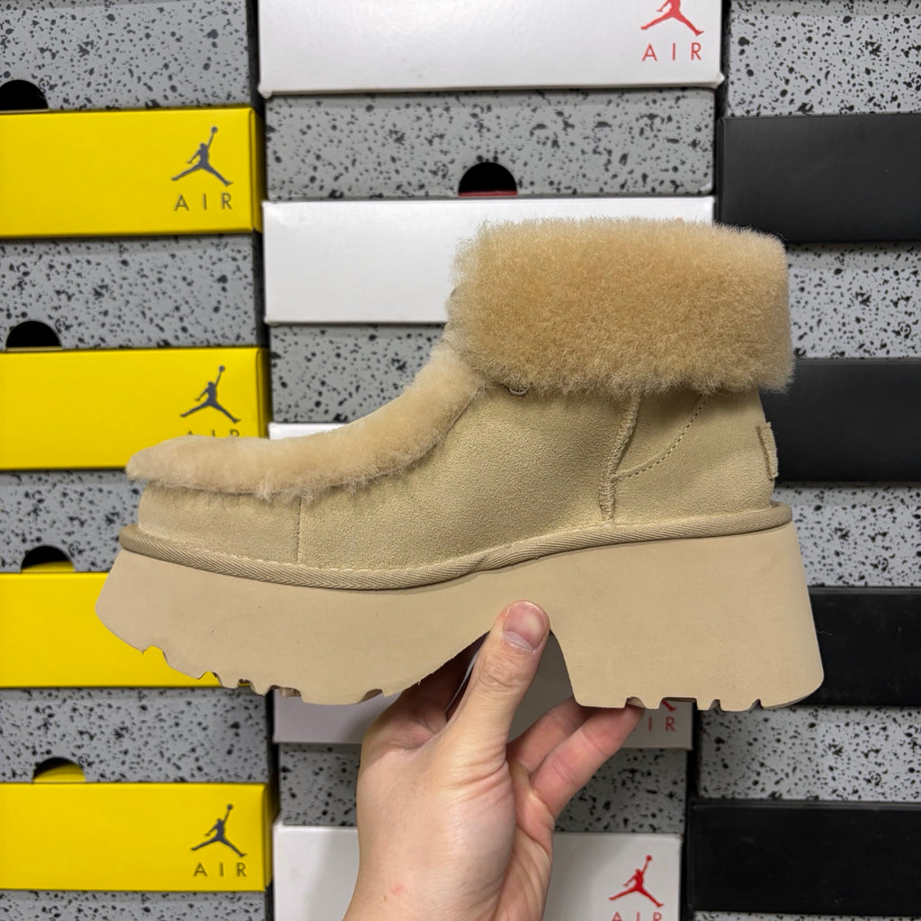 UGG Esmi Sneaker Boot W1171532 – Sand | Sizes 35–40
