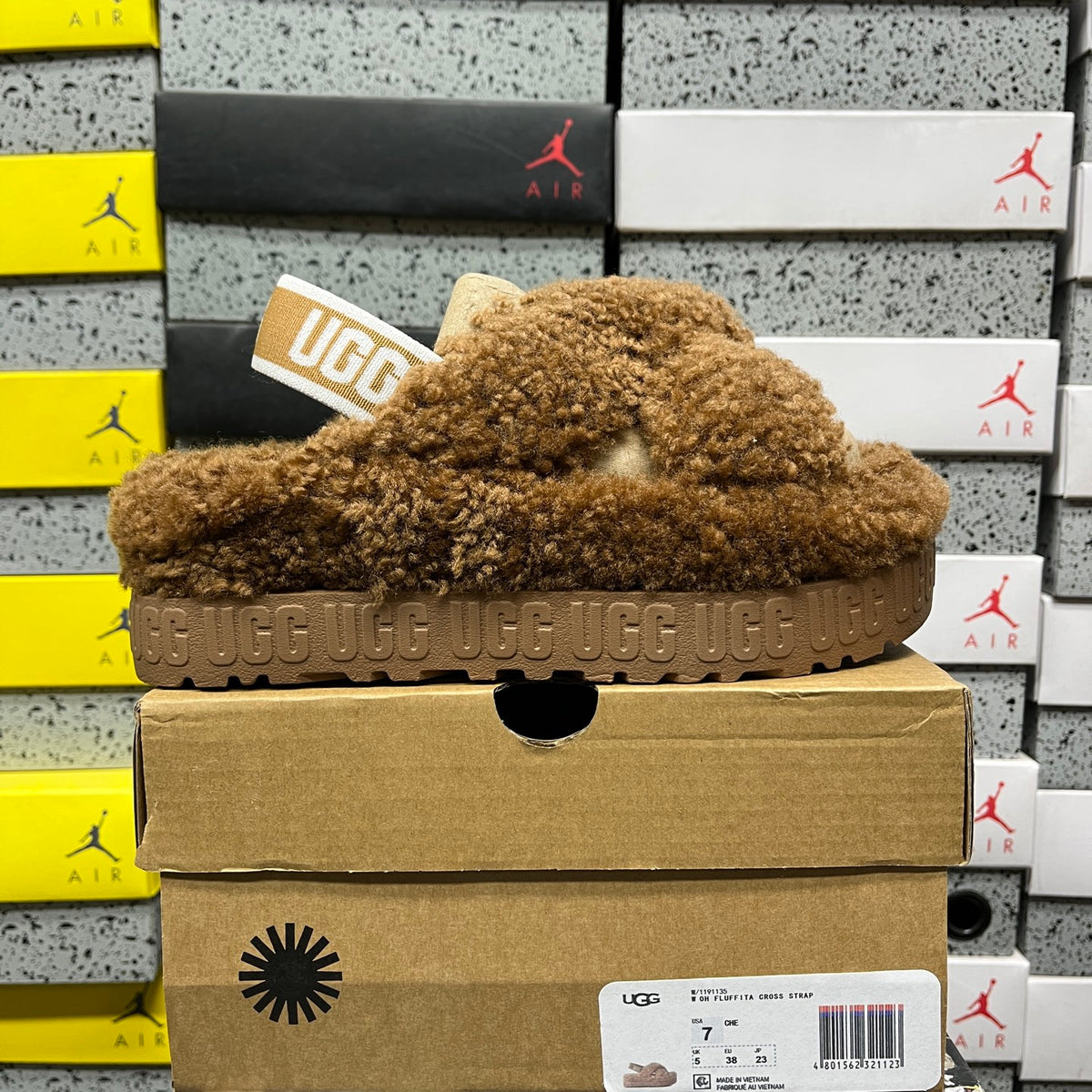 UGG Snow Boots 1191135 – Chestnut | Sizes 35–40