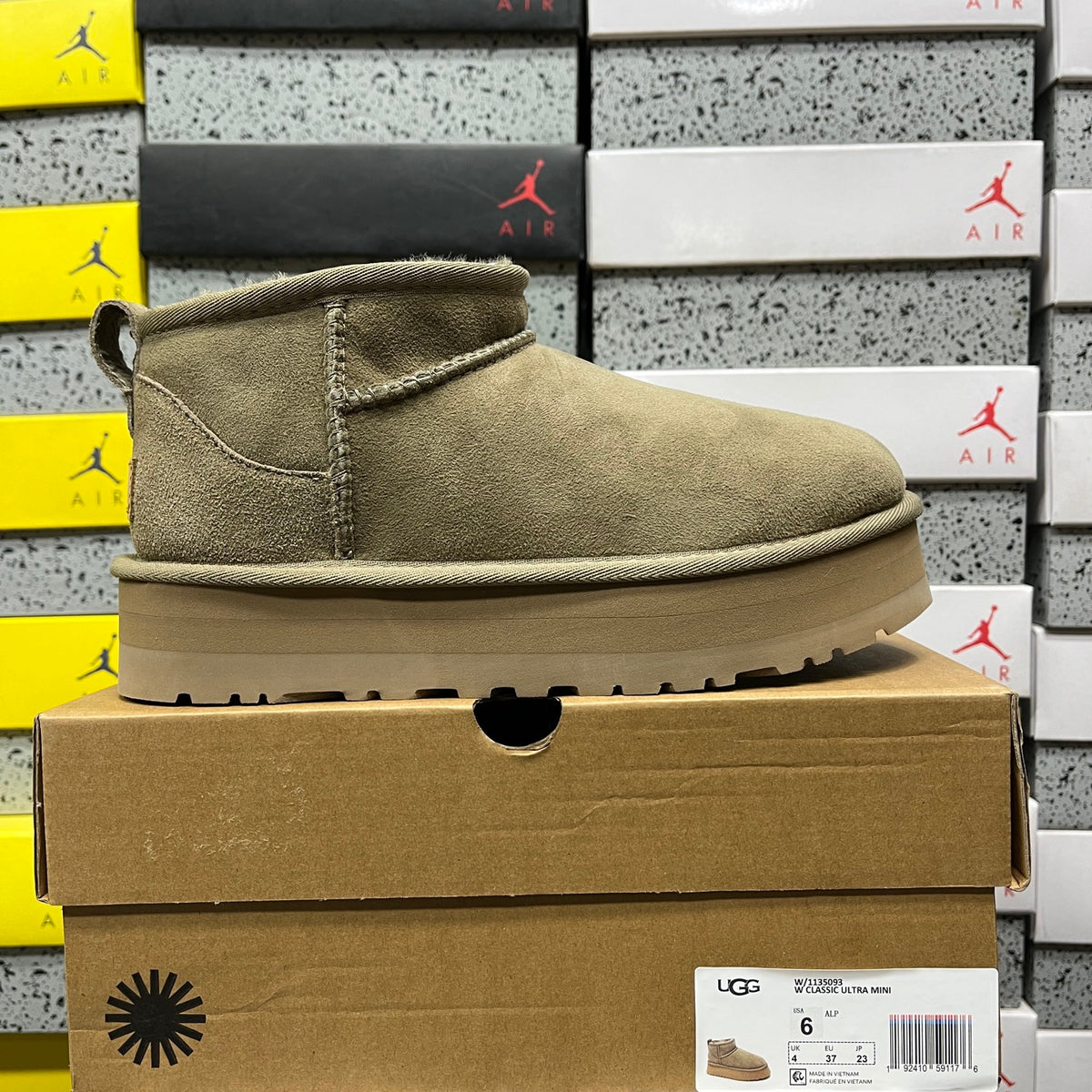 UGG Snow Boots 1135093 – Antelope | 3cm Heel | Sizes 35–40