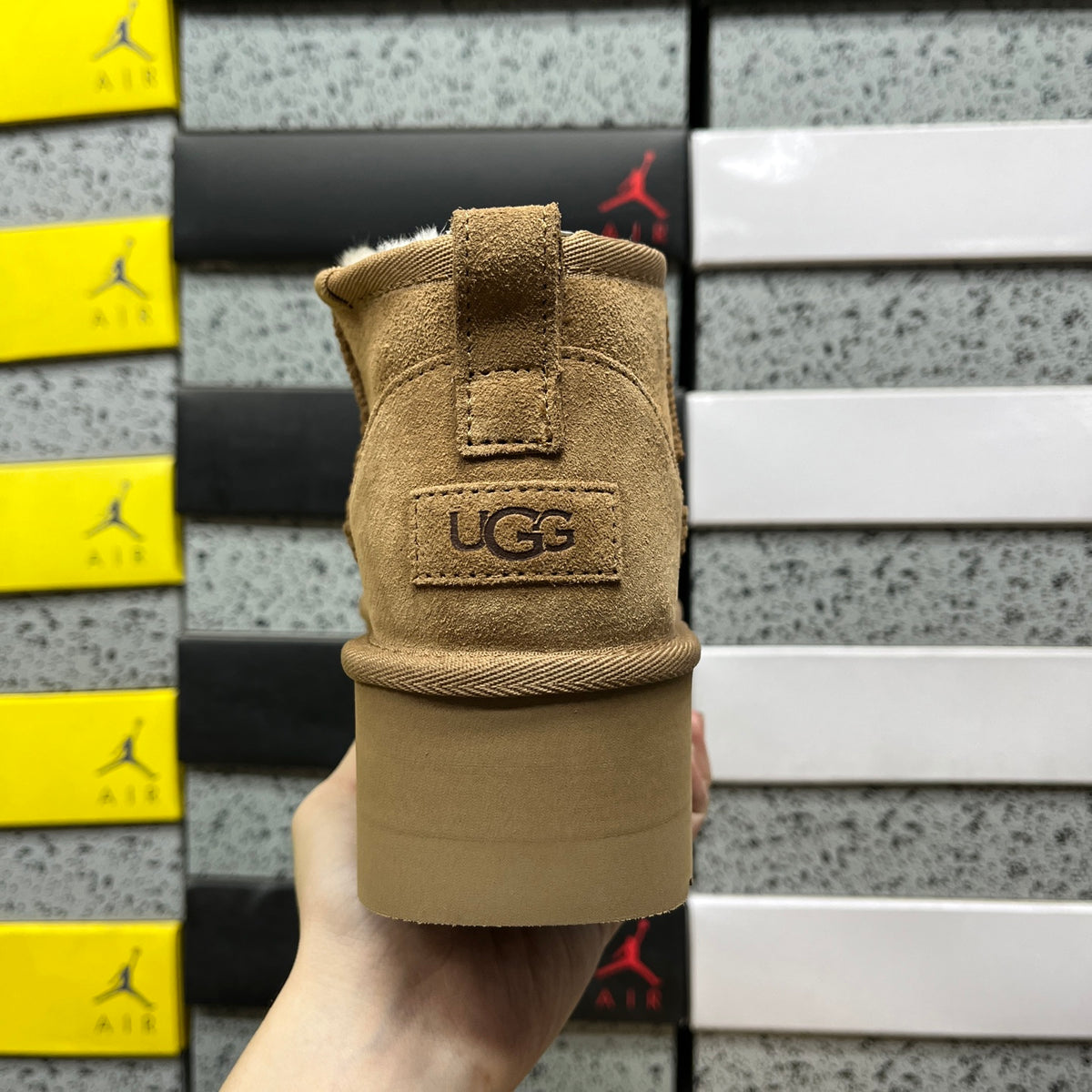 UGG Snow Boots 1135092 – Chestnut | 5cm Heel | Sizes 35–40