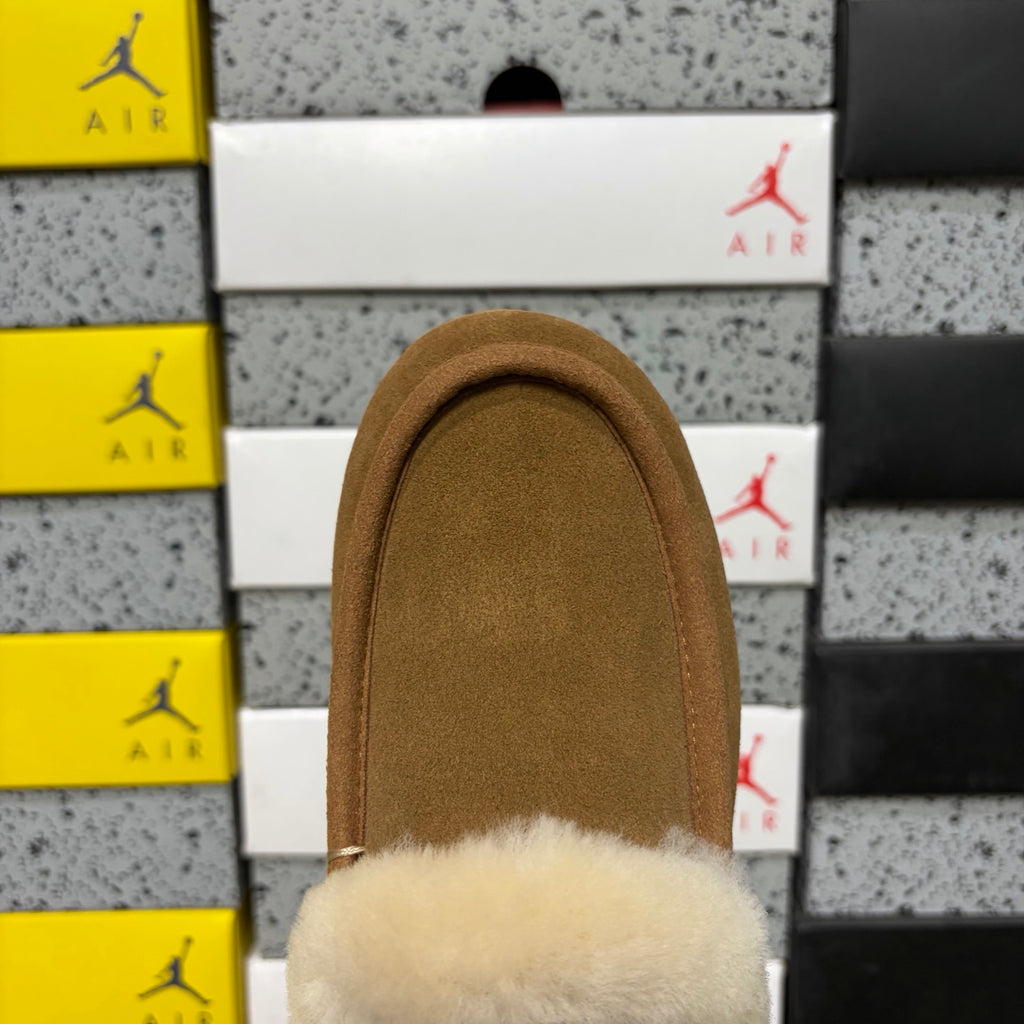 UGG Ansley Moccasin Slipper W1171391 – Chestnut | Sizes 35–40