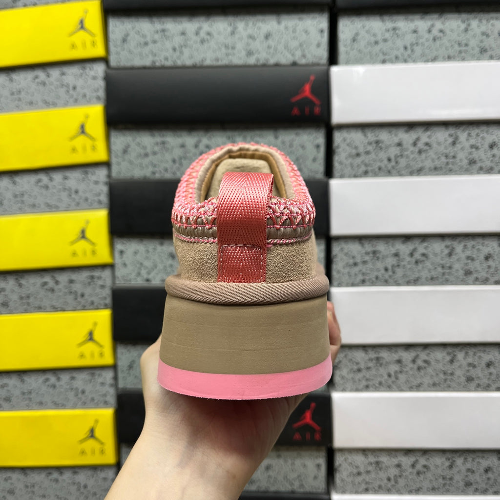 UGG Snow Boots 1122553 – Pink | Sizes 35–40