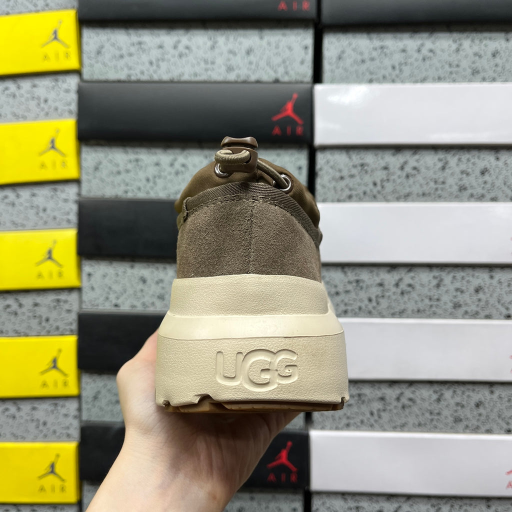 UGG Snow Boots 1144096 – Walnut & White Sole | Sizes 35–45