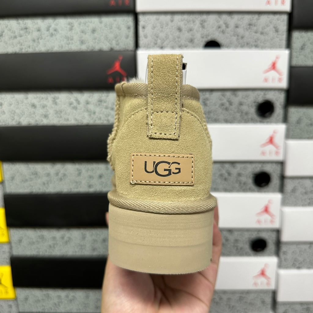 UGG Snow Boots 5092 – Mustard Yellow | 3cm Heel | Sizes 35–40