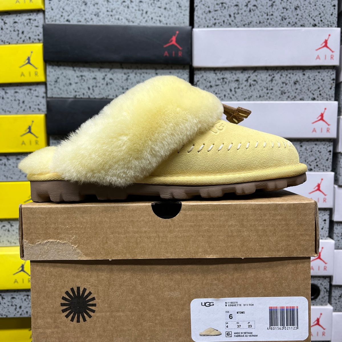 UGG Snow Boots 1180370 – Soft Yellow | Sizes 35–40