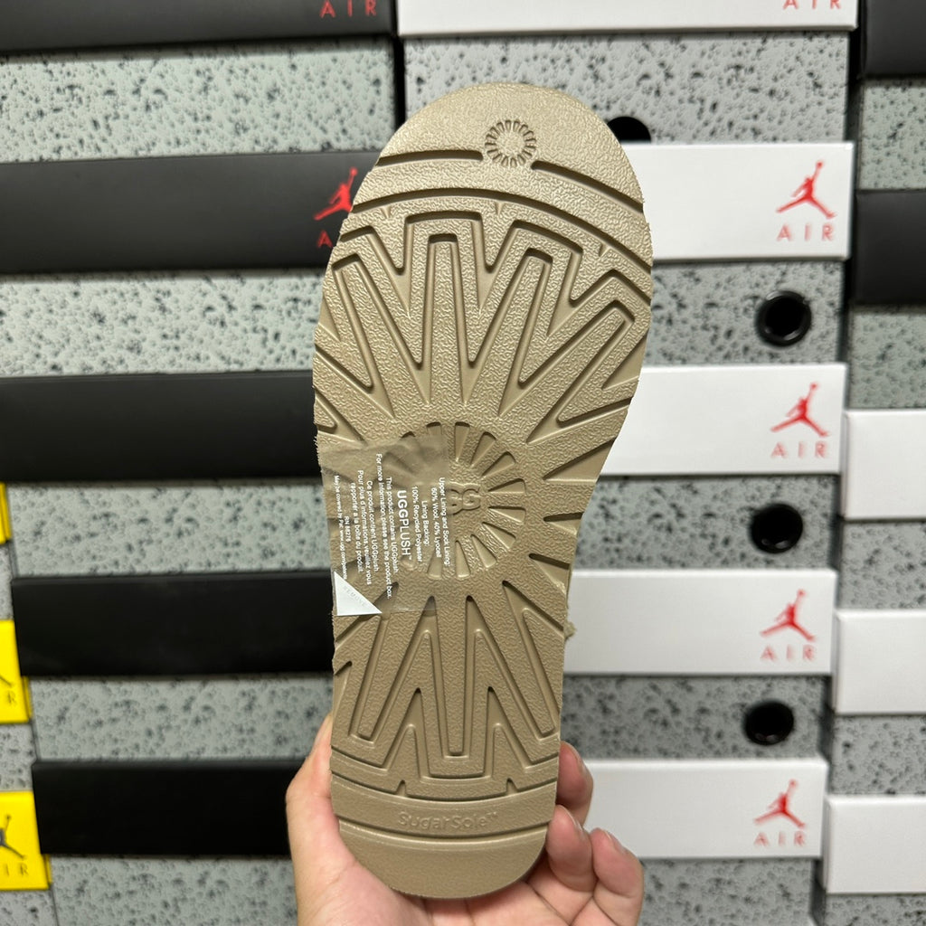 UGG Snow Boots 5092 – Mustard Yellow | 3cm Heel | Sizes 35–40