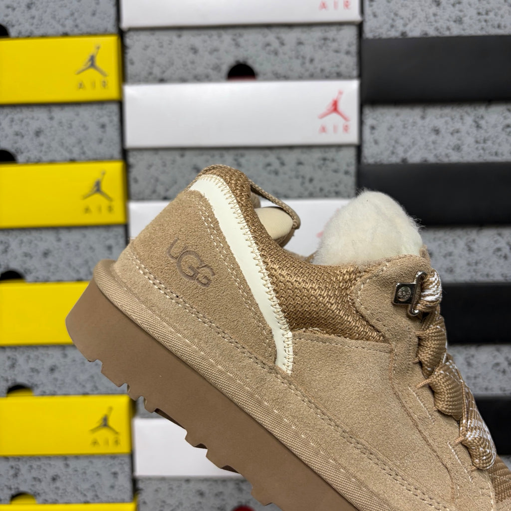 UGG Mel Low Boot 4032 – Sand | Sizes 35–44
