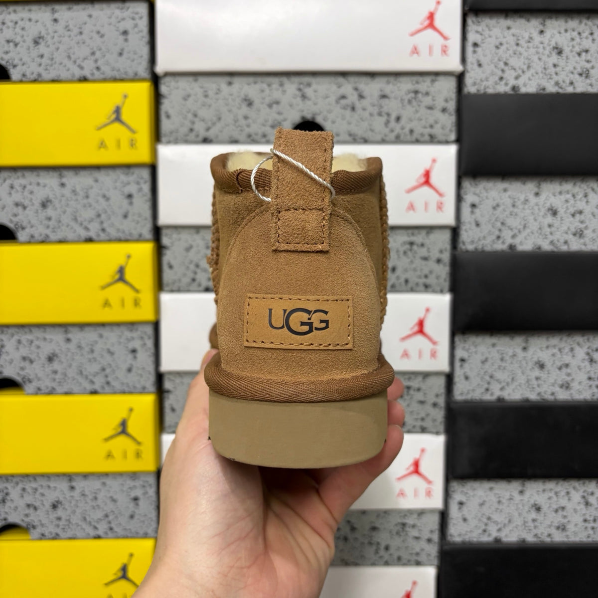UGG Classic Mini Boot W1116109 – Chestnut | Sizes 35–44
