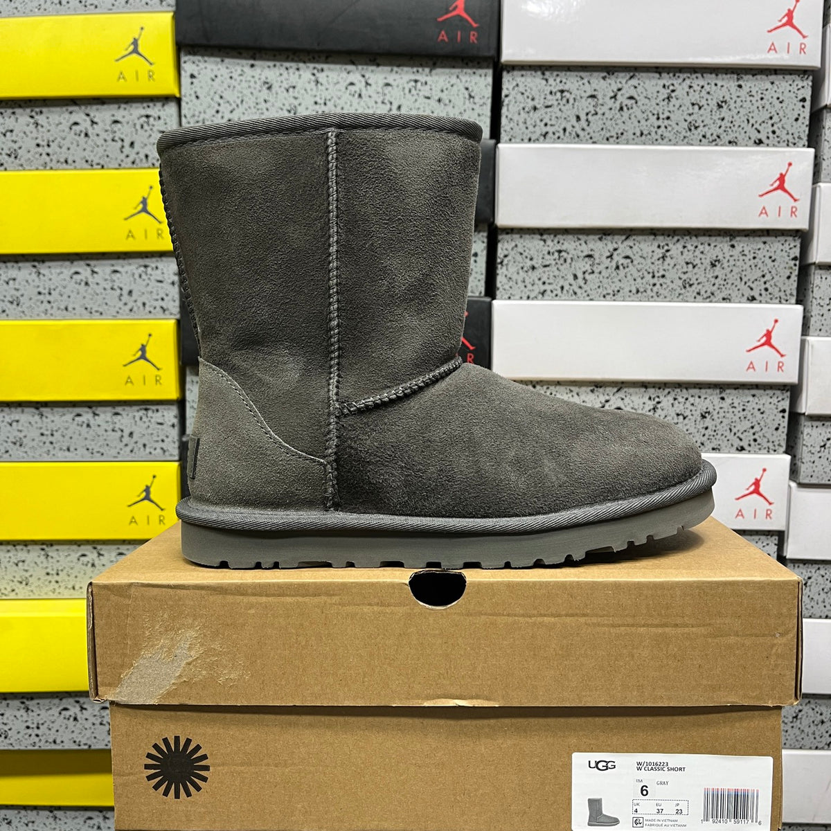 UGG Snow Boots 1016223 – Gray | Sizes 35–40