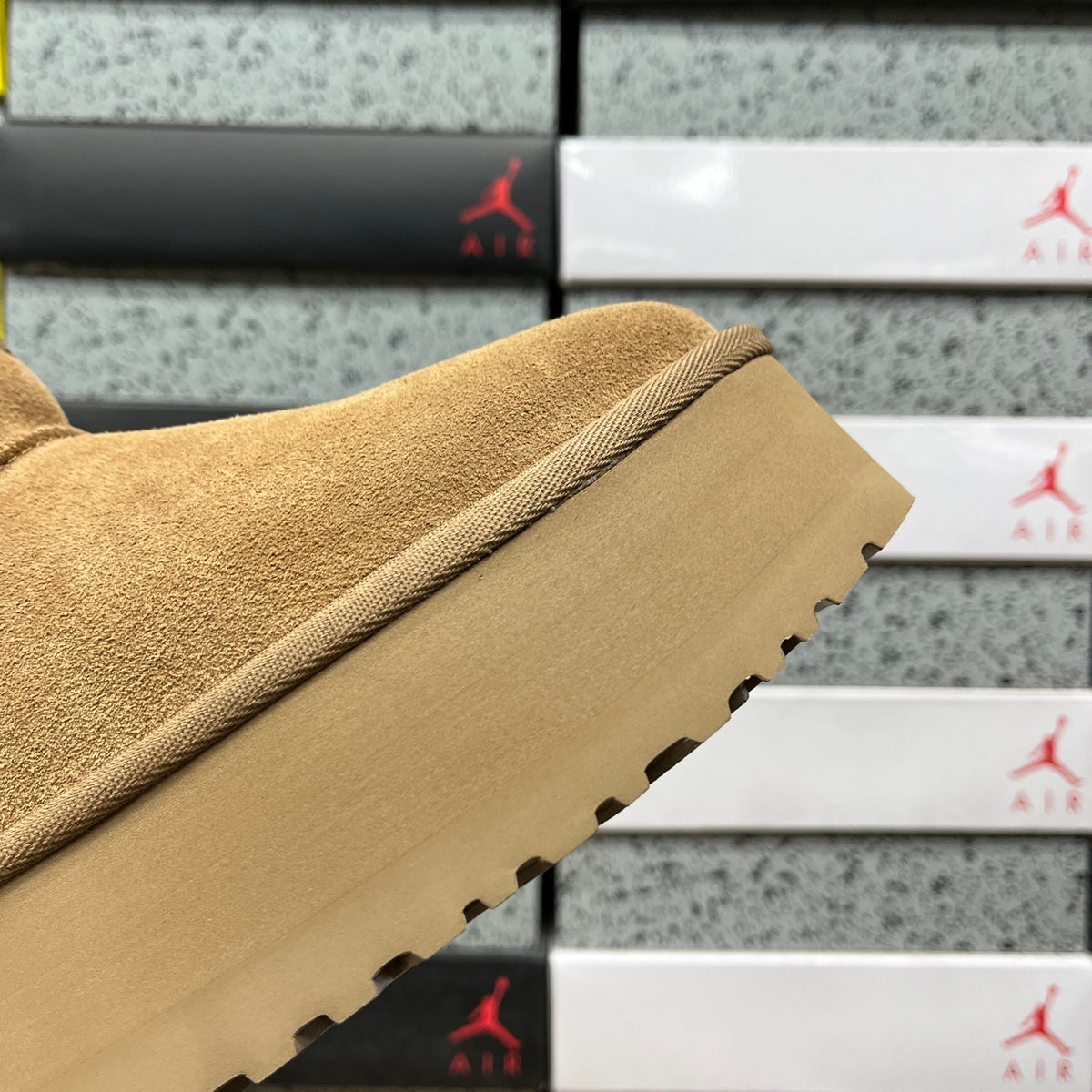 UGG Snow Boots 1135092 – Chestnut | 5cm Heel | Sizes 35–40