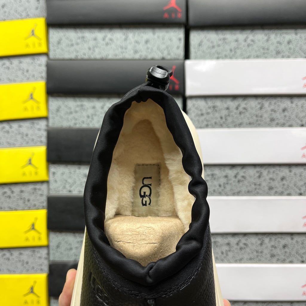 UGG Snow Boots 1158351 – Leather Black | Sizes 35–45