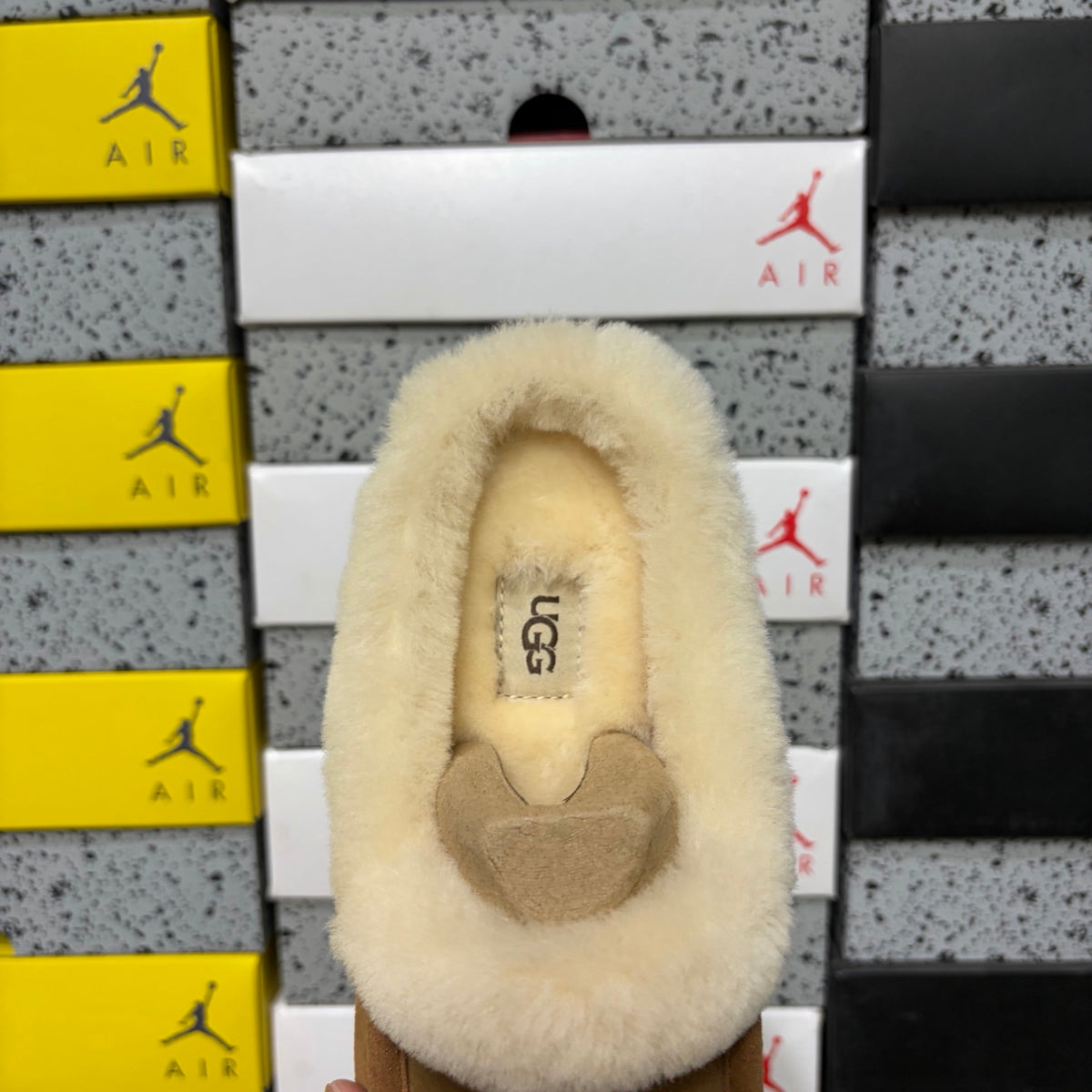 UGG Ansley Moccasin Slipper W1171391 – Chestnut | Sizes 35–40