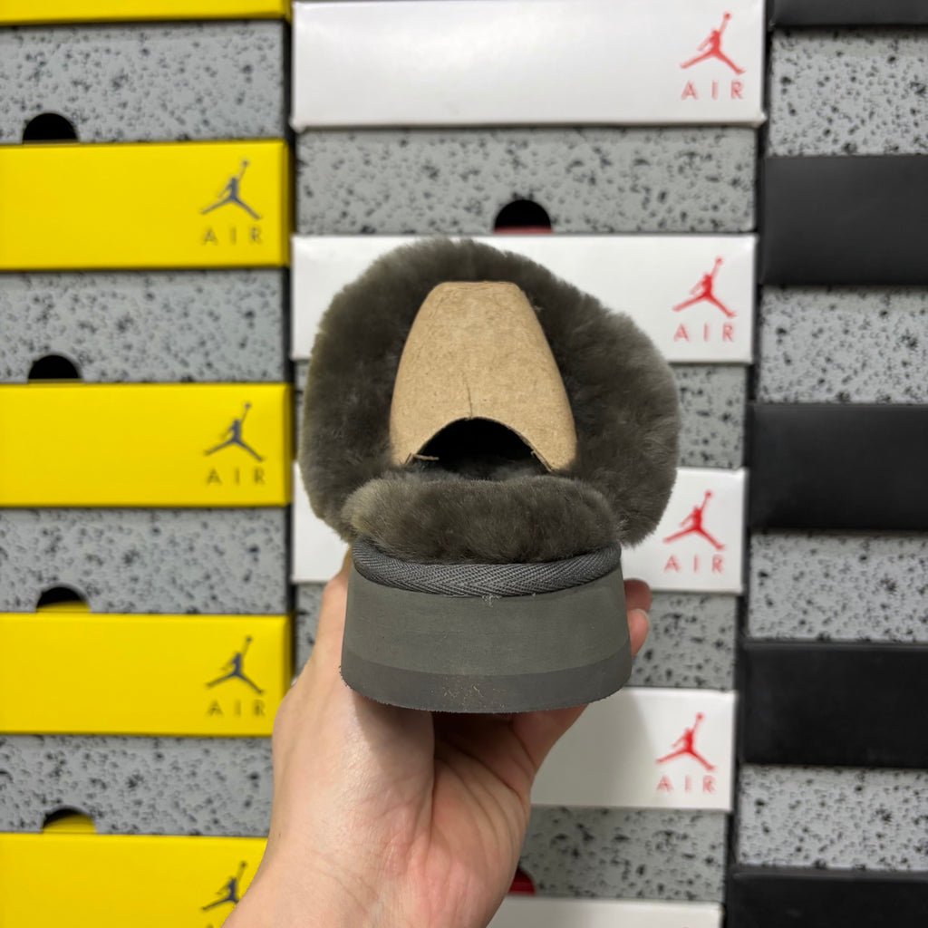 UGG Snow Boots 2550 – Gray Star Slide | 3cm Heel | Sizes 35–40