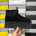UGG Dipper Boot 817 – Black | Sizes 35–40
