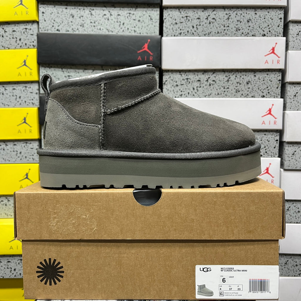 UGG Snow Boots 1135093 – Gray | 3cm Heel | Sizes 35–40