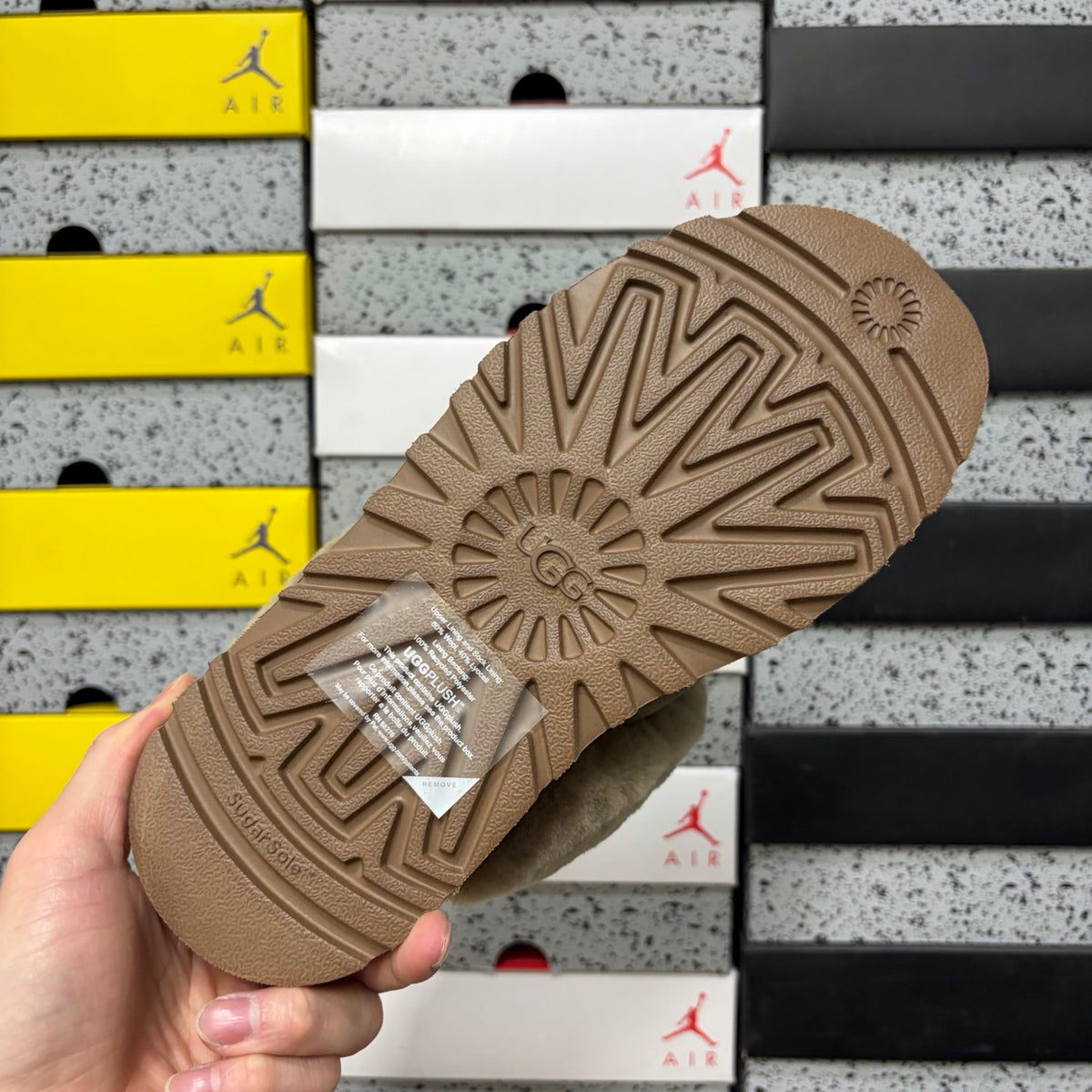 UGG Snow Boots 2550 – Antelope Brown Star Slide | 3cm Heel | Sizes 35–40