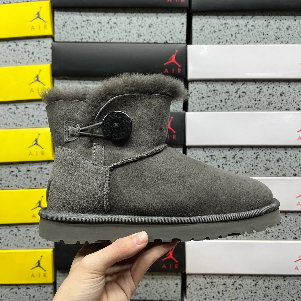 UGG Snow Boots 1016422 – Gray | Sizes 35–40