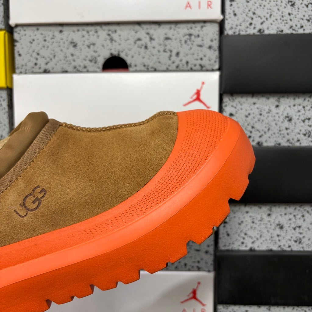 UGG Tasman Low Slipper 4096 – Chestnut & Orange | Sizes 39–44