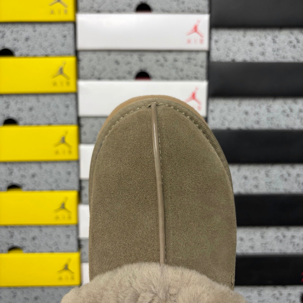 UGG Snow Boots 2550 – Antelope Brown Star Slide | 3cm Heel | Sizes 35–40