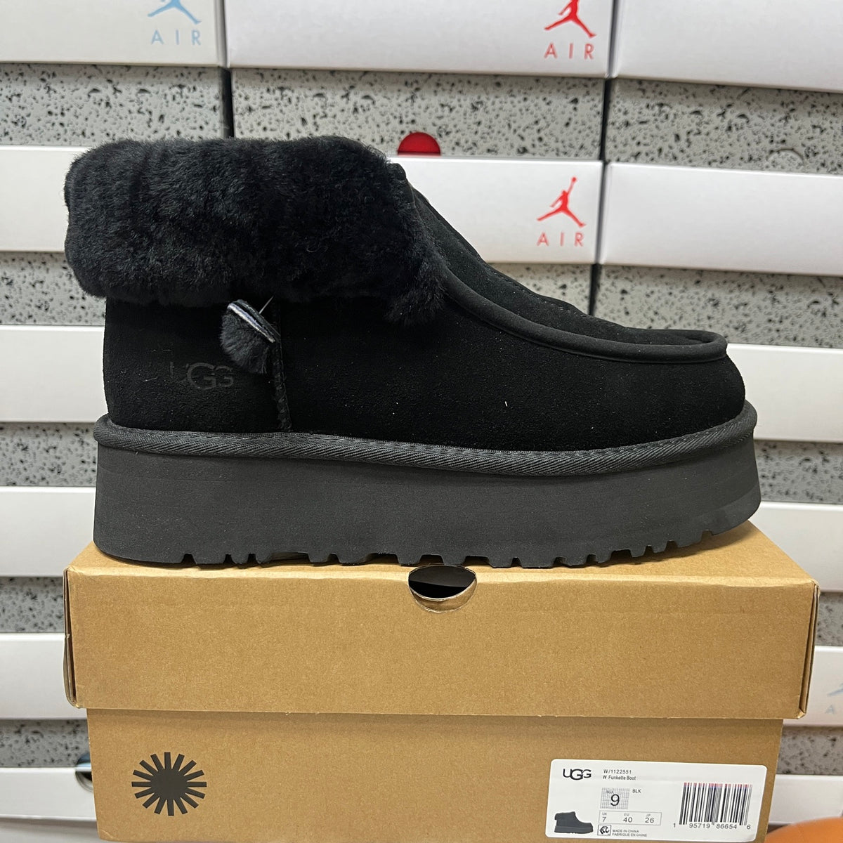 UGG Funkter Boot 2551 – Black | Sizes 35–40