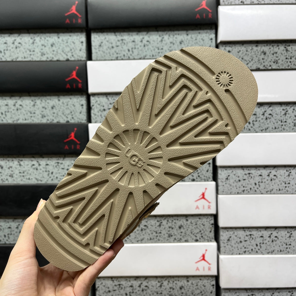 UGG Snow Boots 1180251 – Olive Green | Sizes 35–40