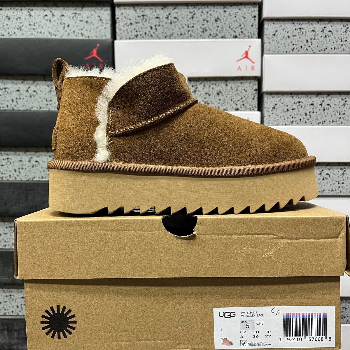 UGG Ayana Platform Boot 1184115 – Chestnut | Sizes 35–40