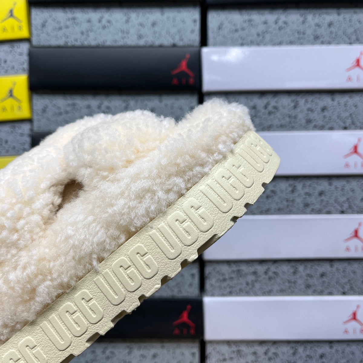 UGG Snow Boots 1191135 – Beige | Sizes 35–40