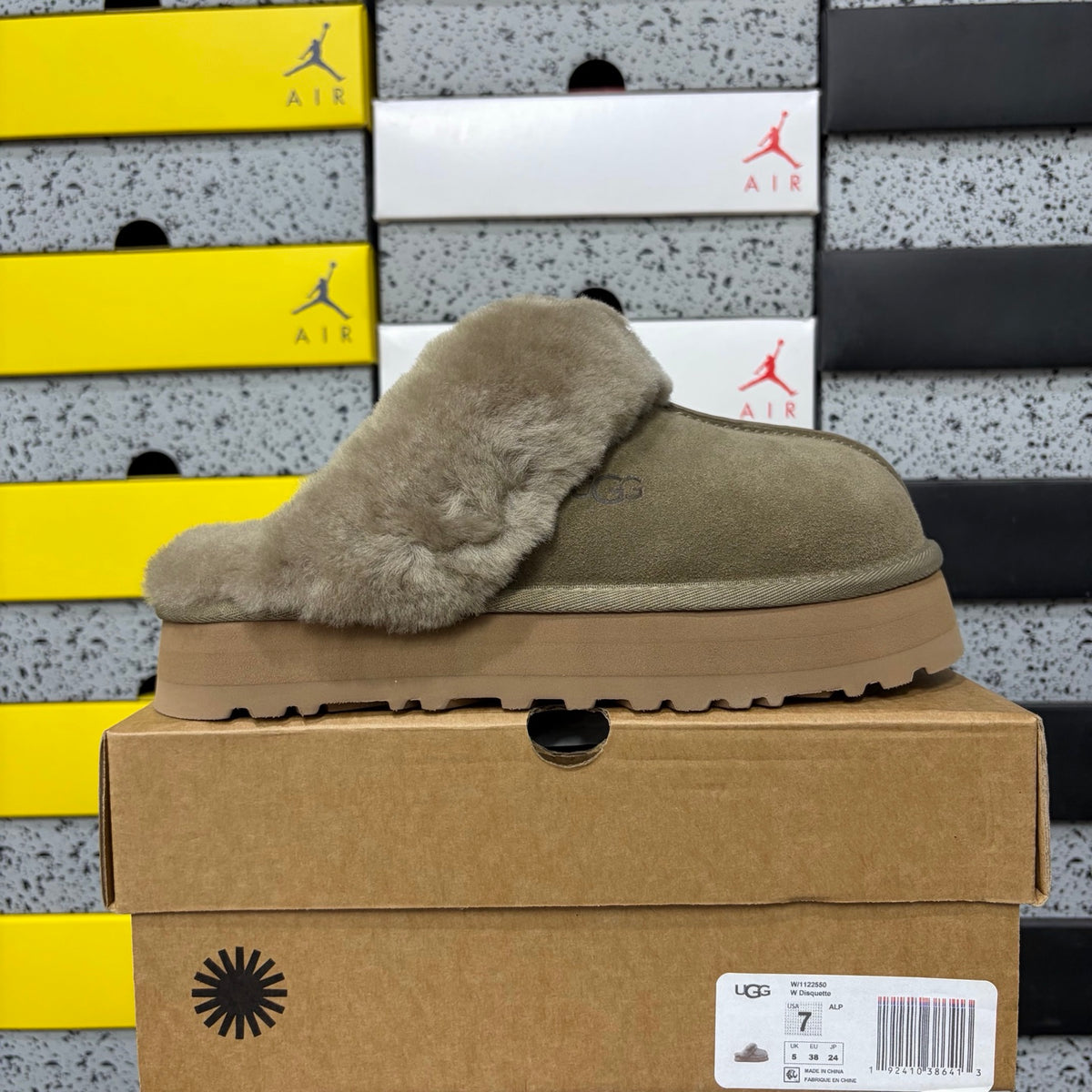 UGG Snow Boots 2550 – Antelope Brown Star Slide | 3cm Heel | Sizes 35–40